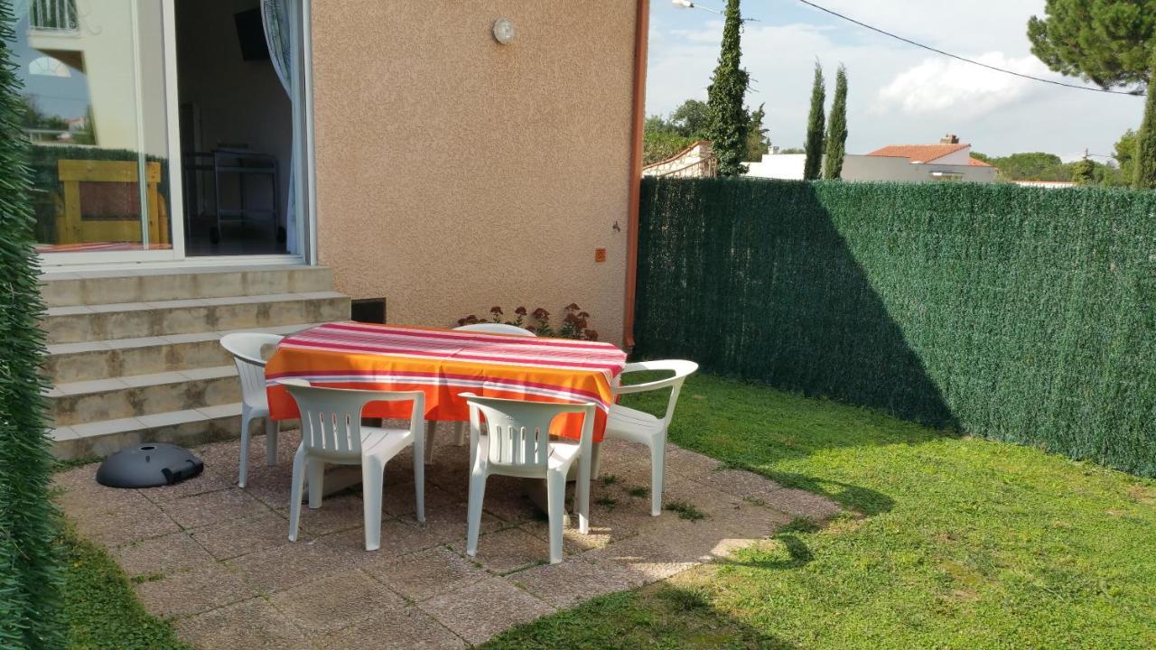 Chambres D'Hotes Et Gites Al Pati Sorede Luaran gambar