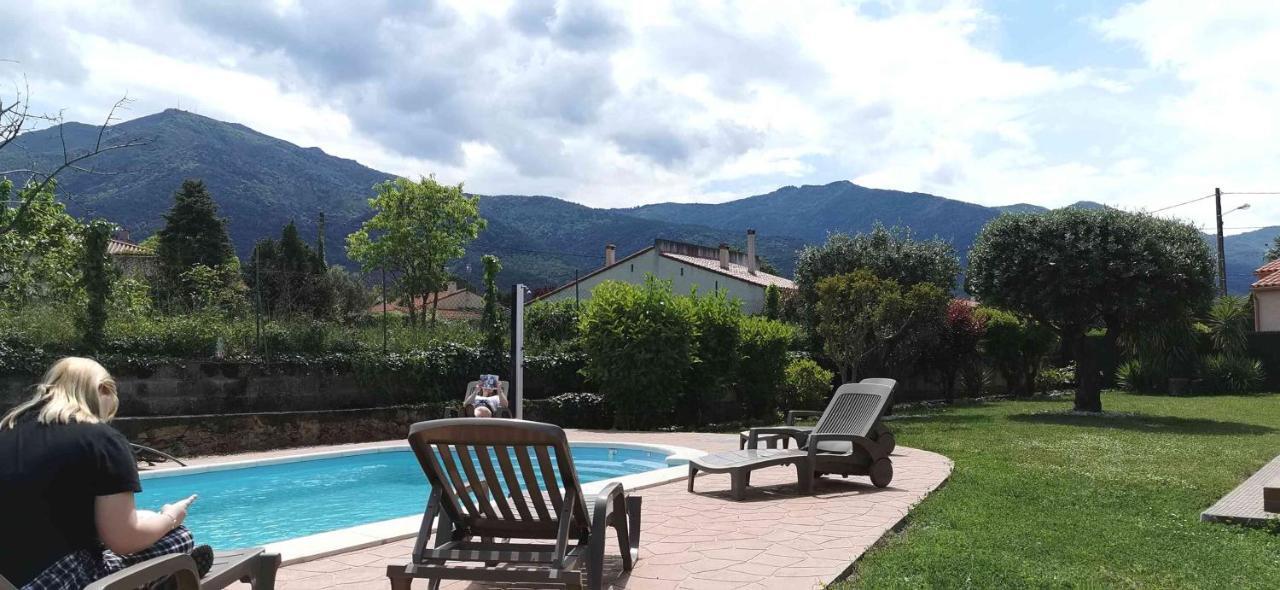 Chambres D'Hotes Et Gites Al Pati Sorede Luaran gambar